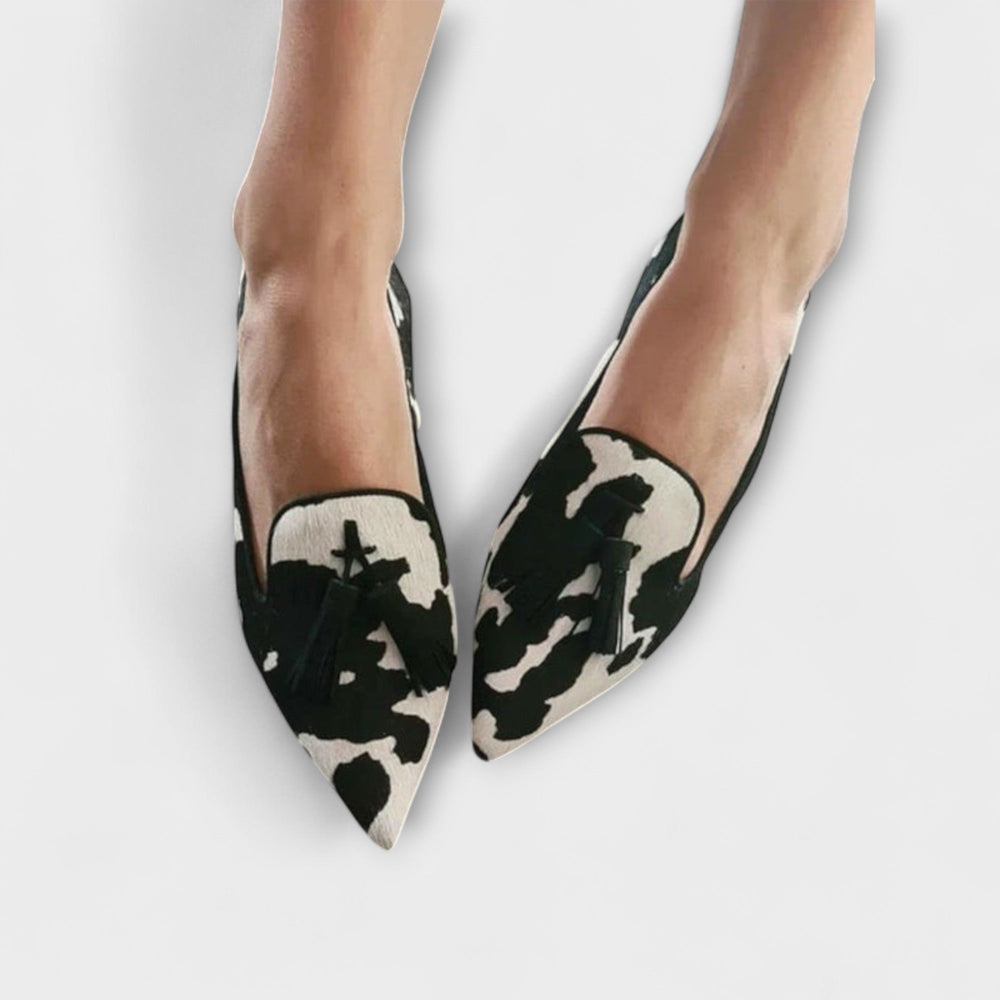 Julius Loafer Damen | Weiches Obermaterial, Elegantes Design mit Quasten - 2