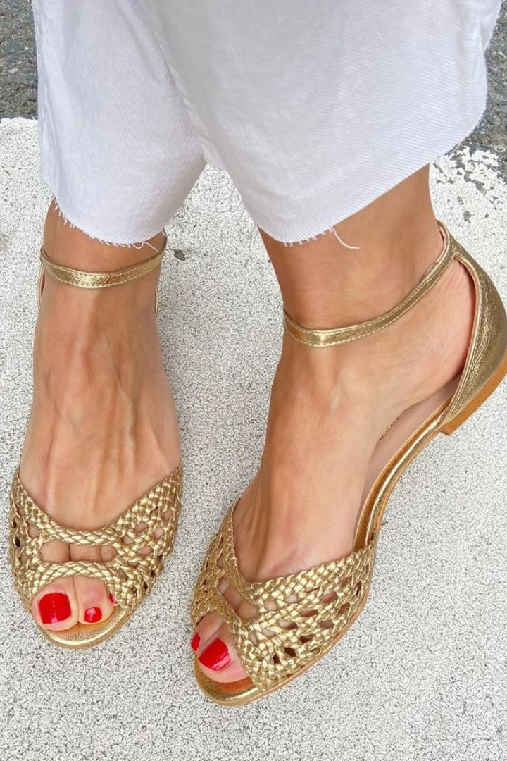 Isadora Sandalen Damen | Gewebtes Obermaterial, Verstellbarer Knöchelriemen, Goldene Details